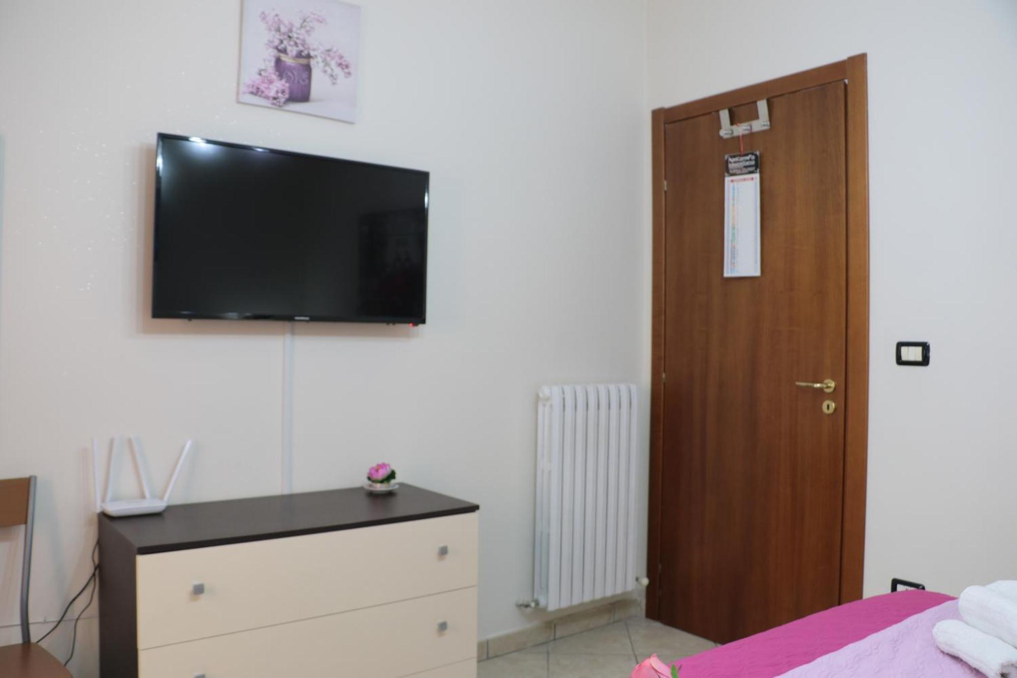 The Maze Vibo B&B Вибо Валентия Екстериор снимка