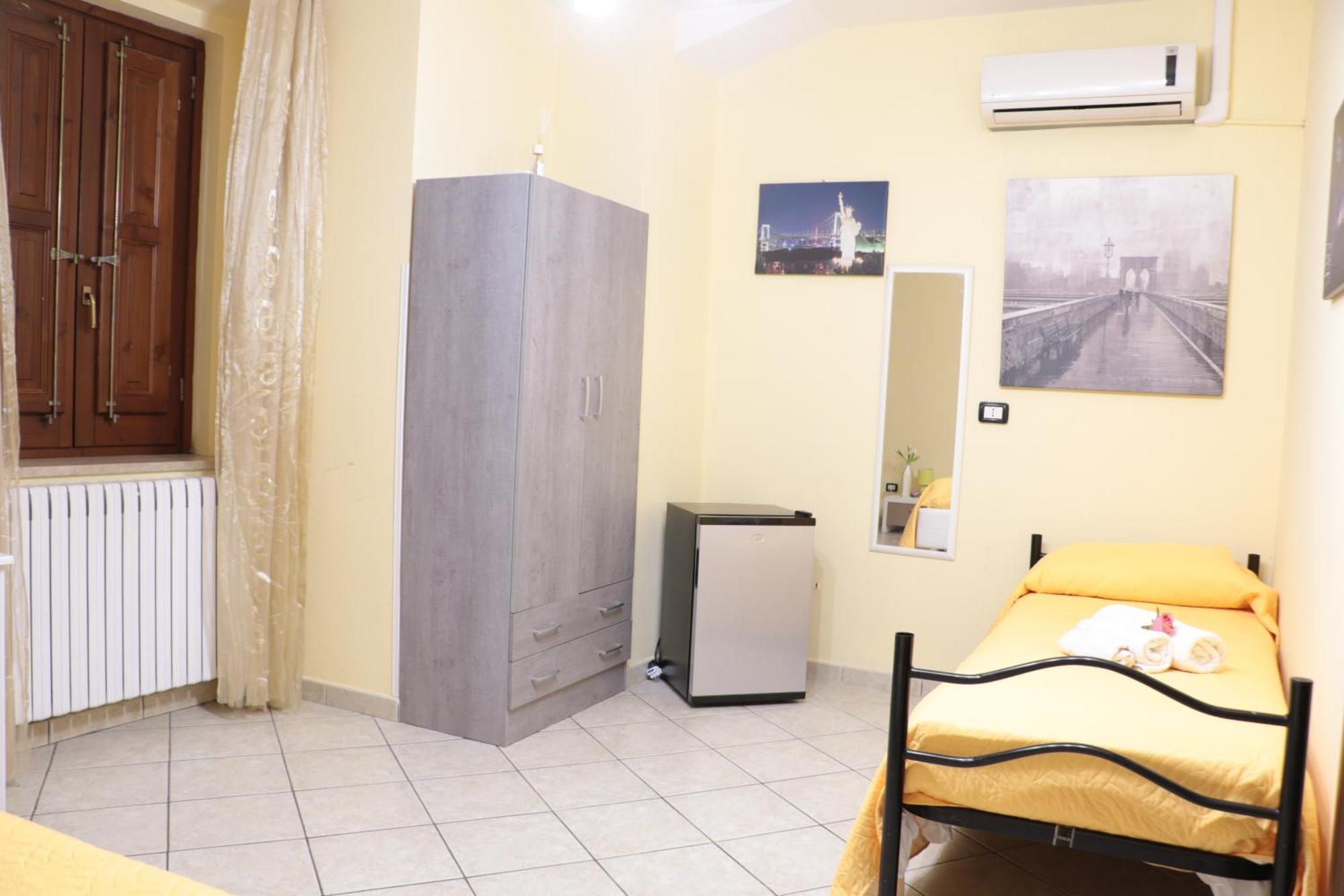 The Maze Vibo B&B Вибо Валентия Екстериор снимка